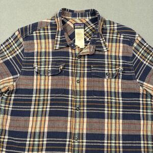 Patagonia Shirt Mens Large MULTICOLORED Plaid Short Sleeve Textured Organic